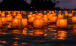 candles-2016-900x540